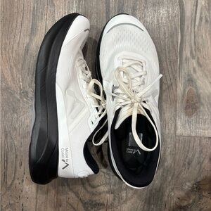 Mount to Coast Women’s P1 Running Shoes